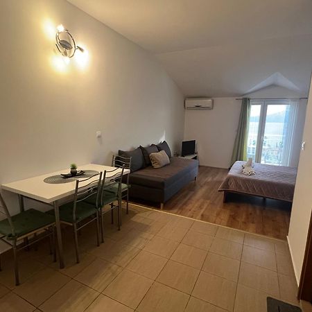 Apartments Mateljak Gradac  Εξωτερικό φωτογραφία