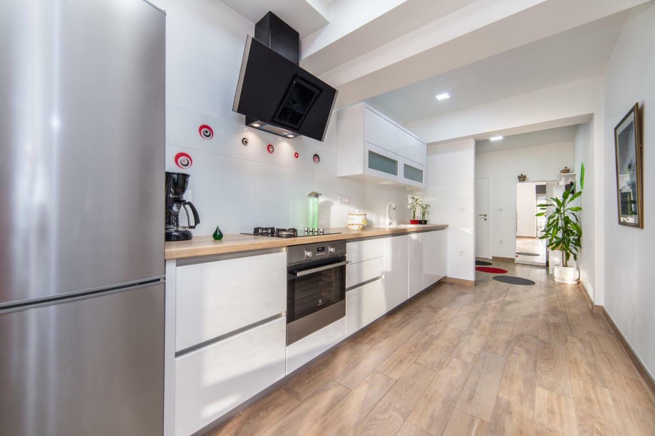 Apartments Mateljak Gradac  Εξωτερικό φωτογραφία
