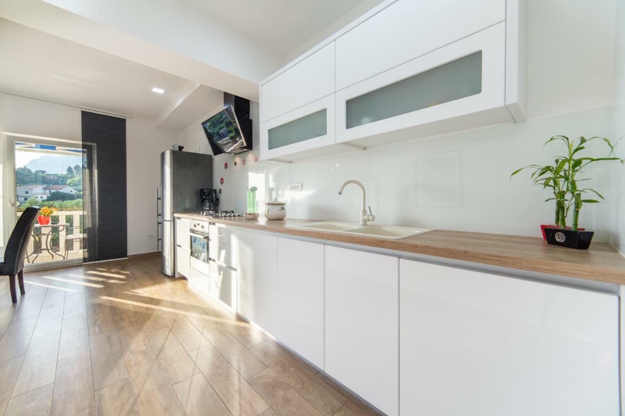 Apartments Mateljak Gradac  Εξωτερικό φωτογραφία